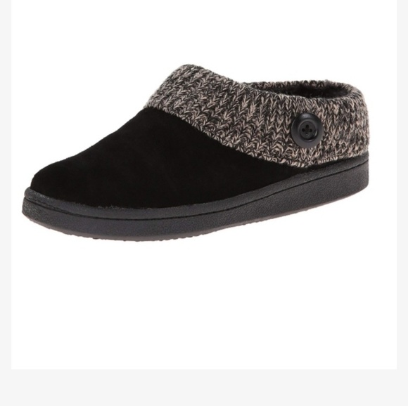 clarks sweater clogs